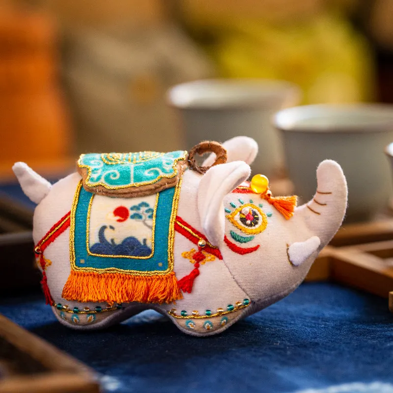 Diy Hand Embroidery Kit Cute Animal Stuffed Doll Pendant Decor Asian Elephant Horse Deer Pheasant With Or Without Hoop Handmade
