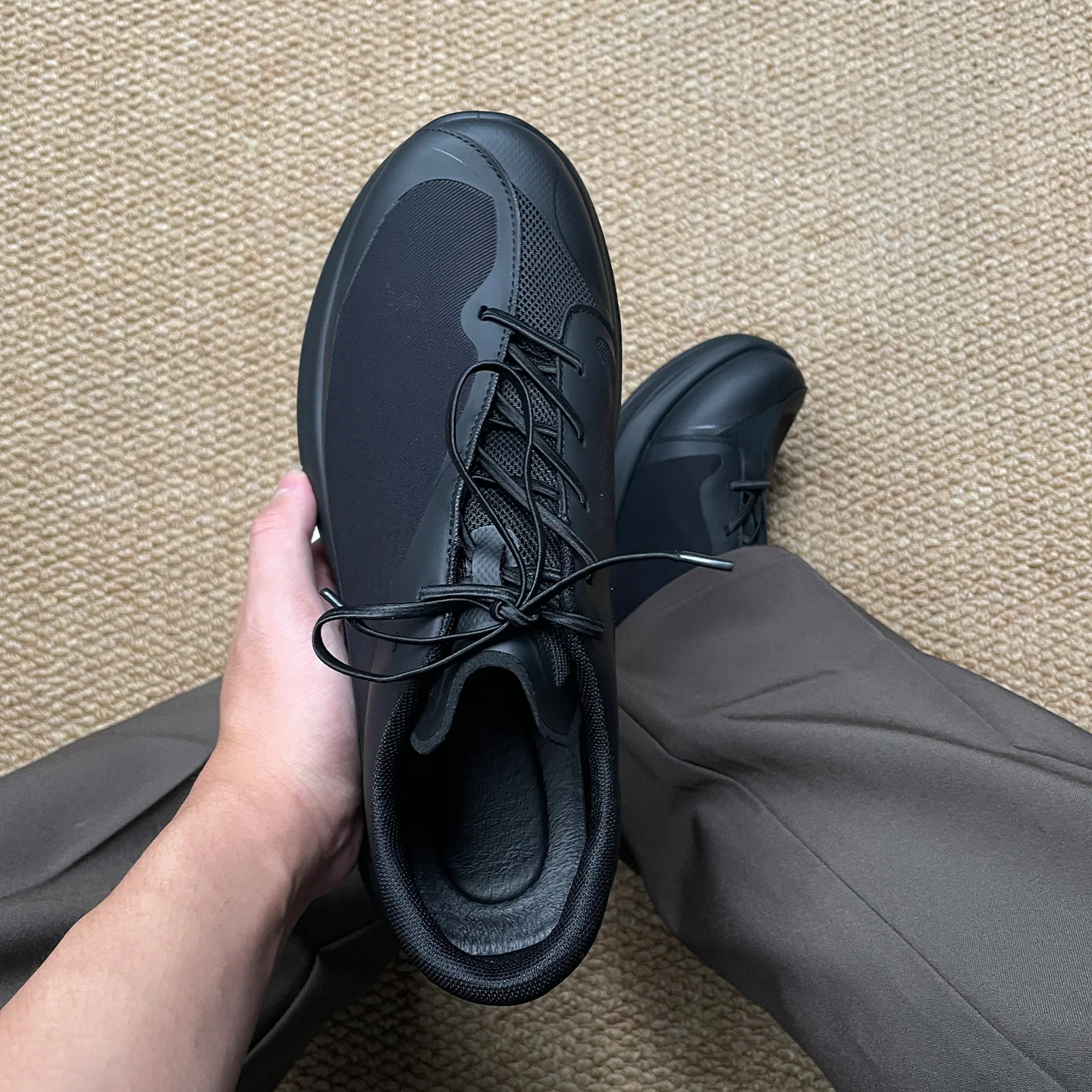 

Мужские кроссовки Desai Bla Me 2025: Новые невидимые кроссовки для увеличения роста, дышащие, с защитой от запаха, низкие, для бега и повседневной носки на улице