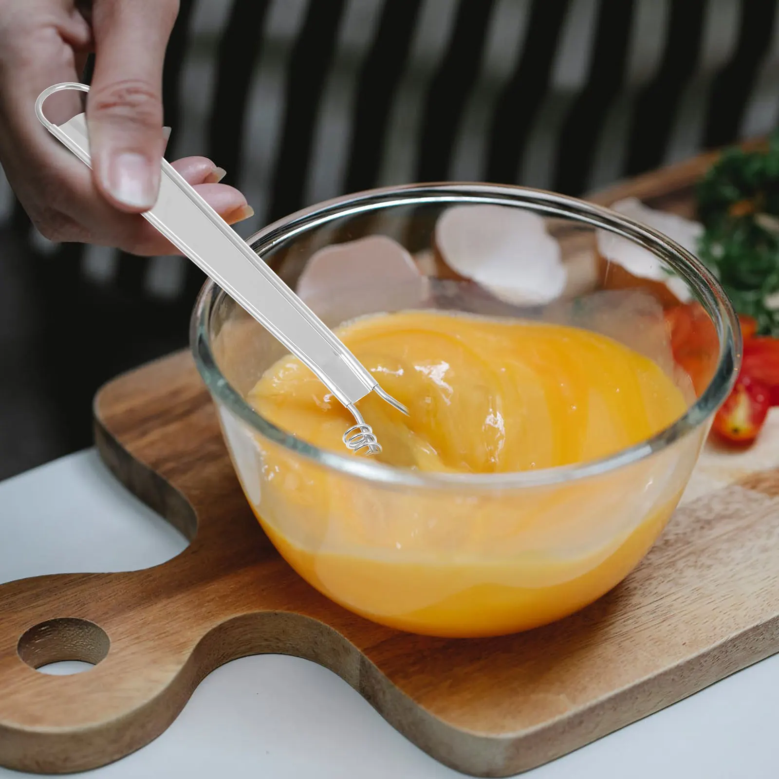 

2pcs Stainless Steel Egg Beater Manual Egg Mixer Portable Kitchen Gadgets Ergonomic Design Wall Suspension Easy Carry Baking