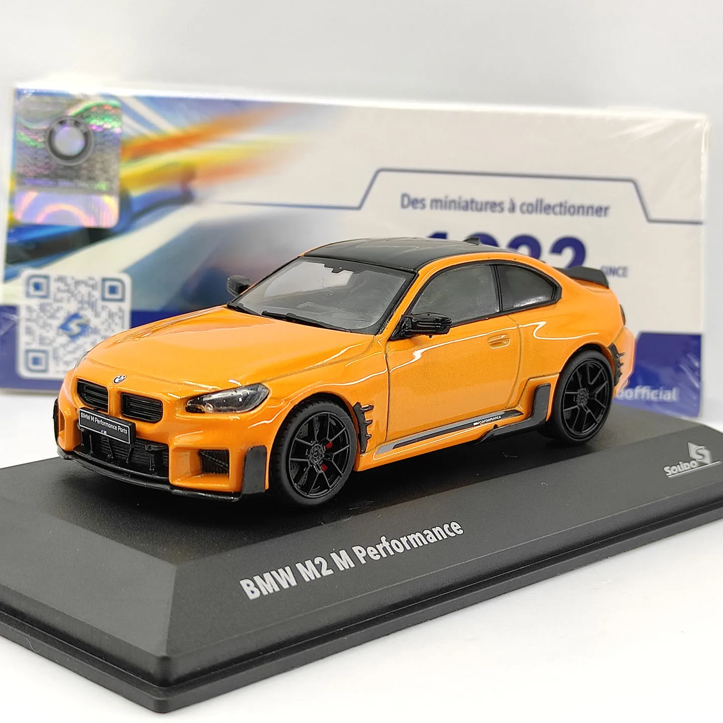 modele-de-voiture-en-alliage-diecast-solido-s-a-l'echelle-1-43-bmw-m2-m-performance-2024