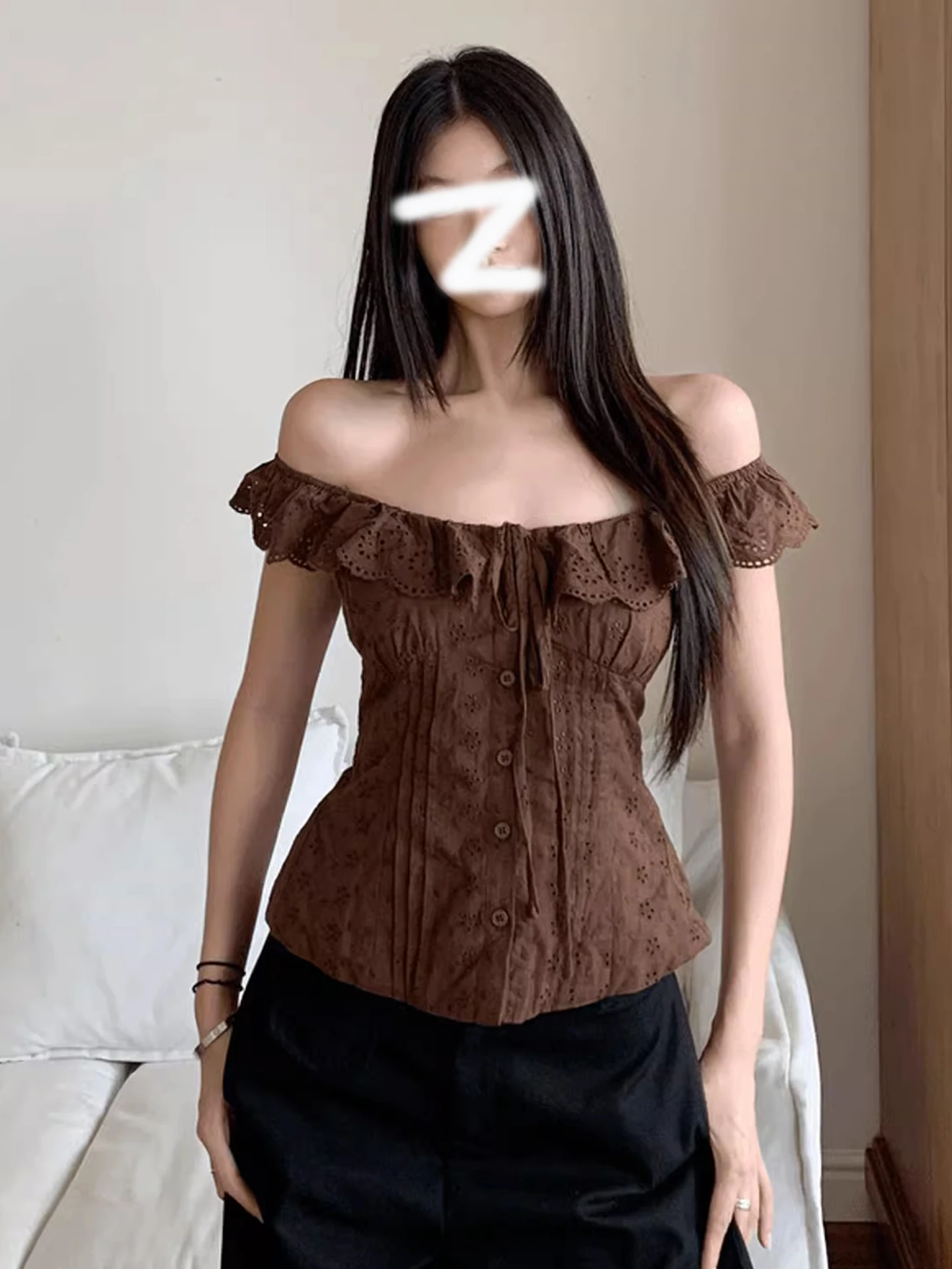 

Женский летний топ в стиле ретро на одно плечо с кружевной отделкой и вышивкой, плиссированная талия, тонкий топ длиной до пола, корейский топ для поездок на работу