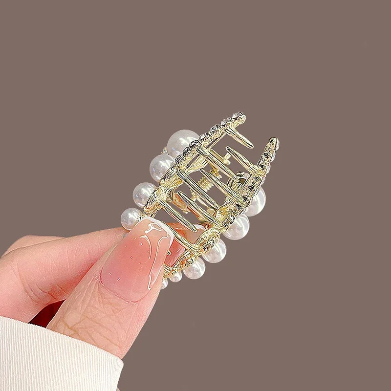 Temperament Perlen Strass Geometrische Kreuz Haar Klaue High-end-frauen Hinterkopf Halb-gebunden Haar Grip Koreanischen stil Haarnadel – Detail 5