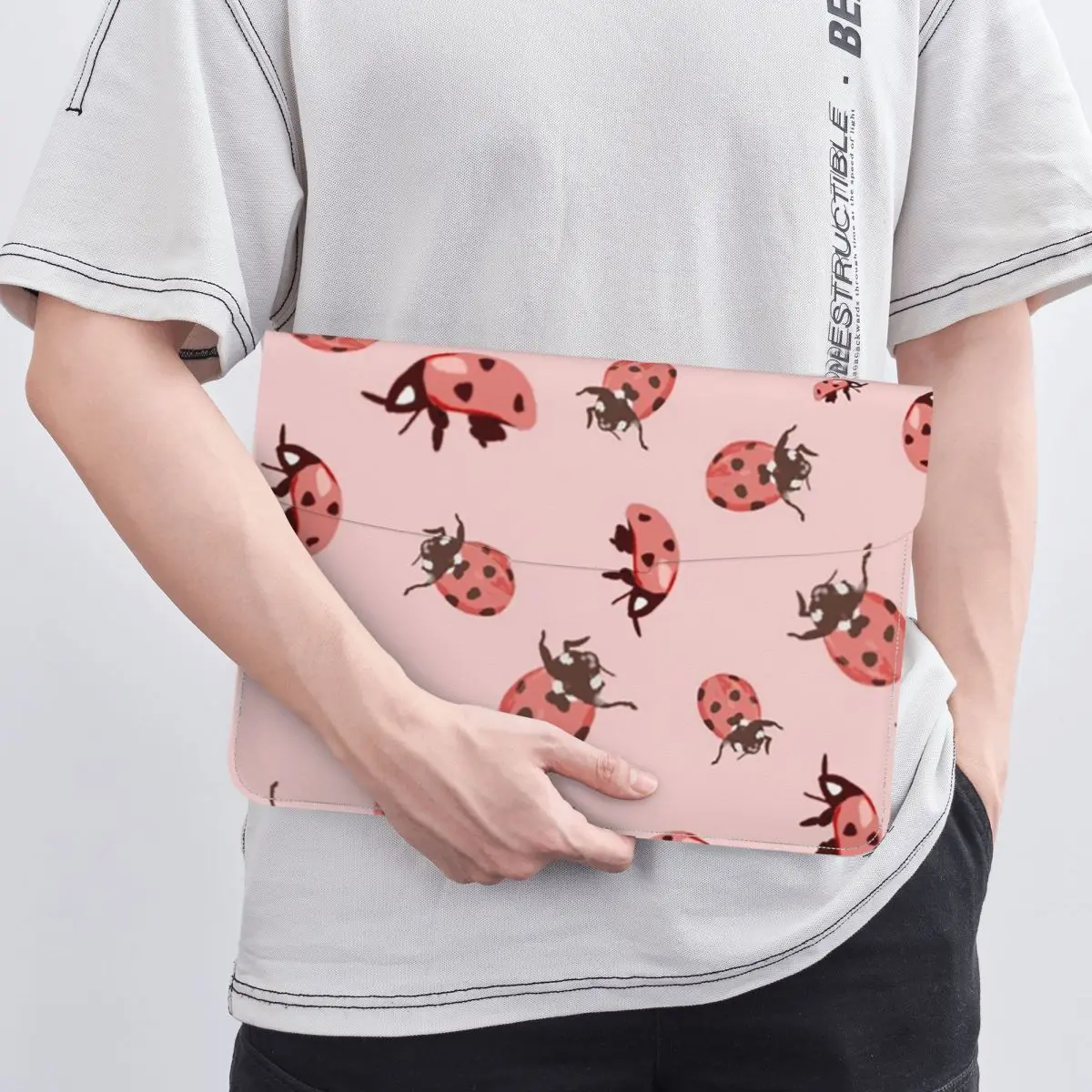 Cute Ladybug Pattern Whimsical Insect PU Leather Horizontal Laptop Sleeve Shockproof Soft Lining Notebook Case 13 Inch