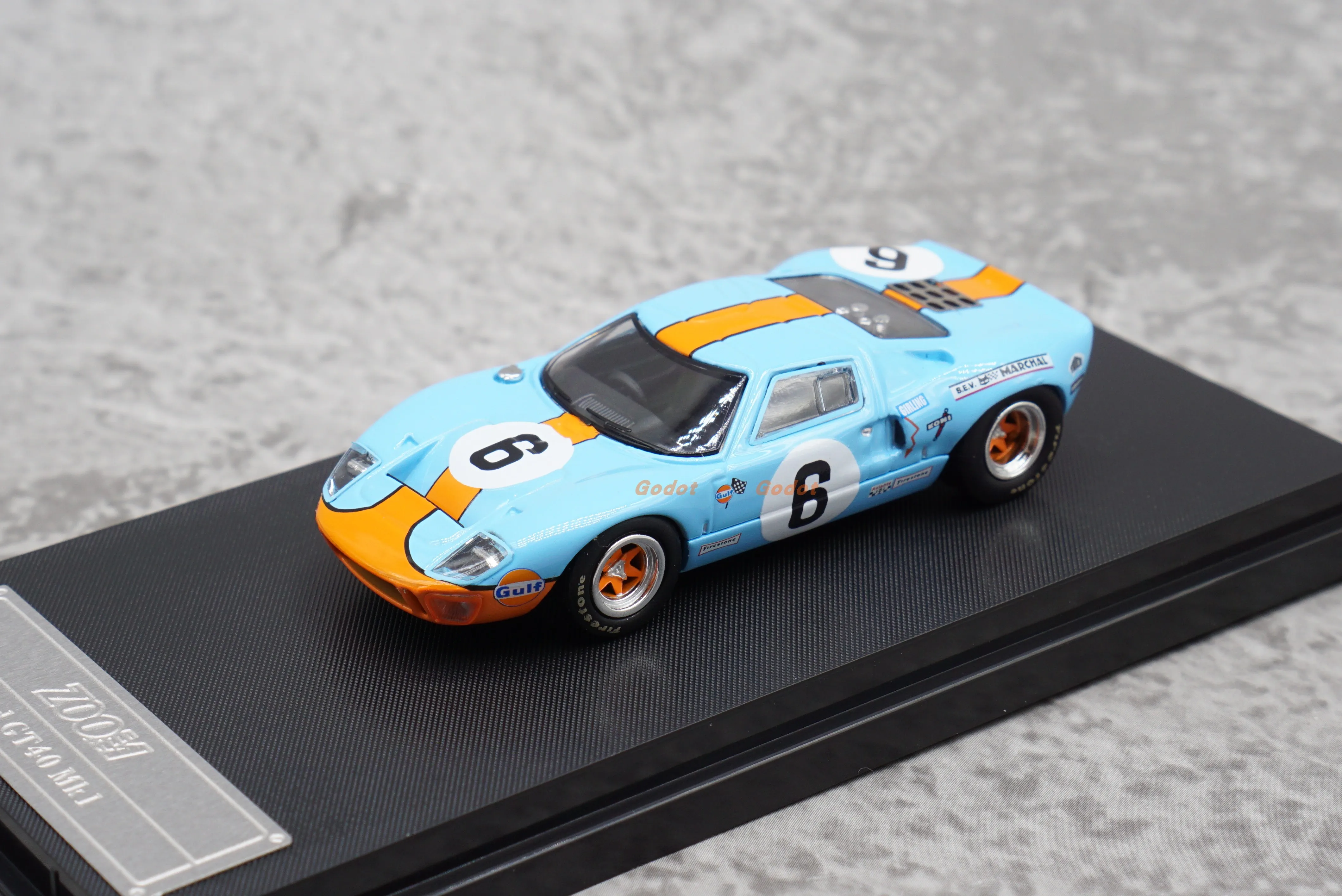 zoom  1/64 Ford GT40 Mk1  Gulfalloy car model toy