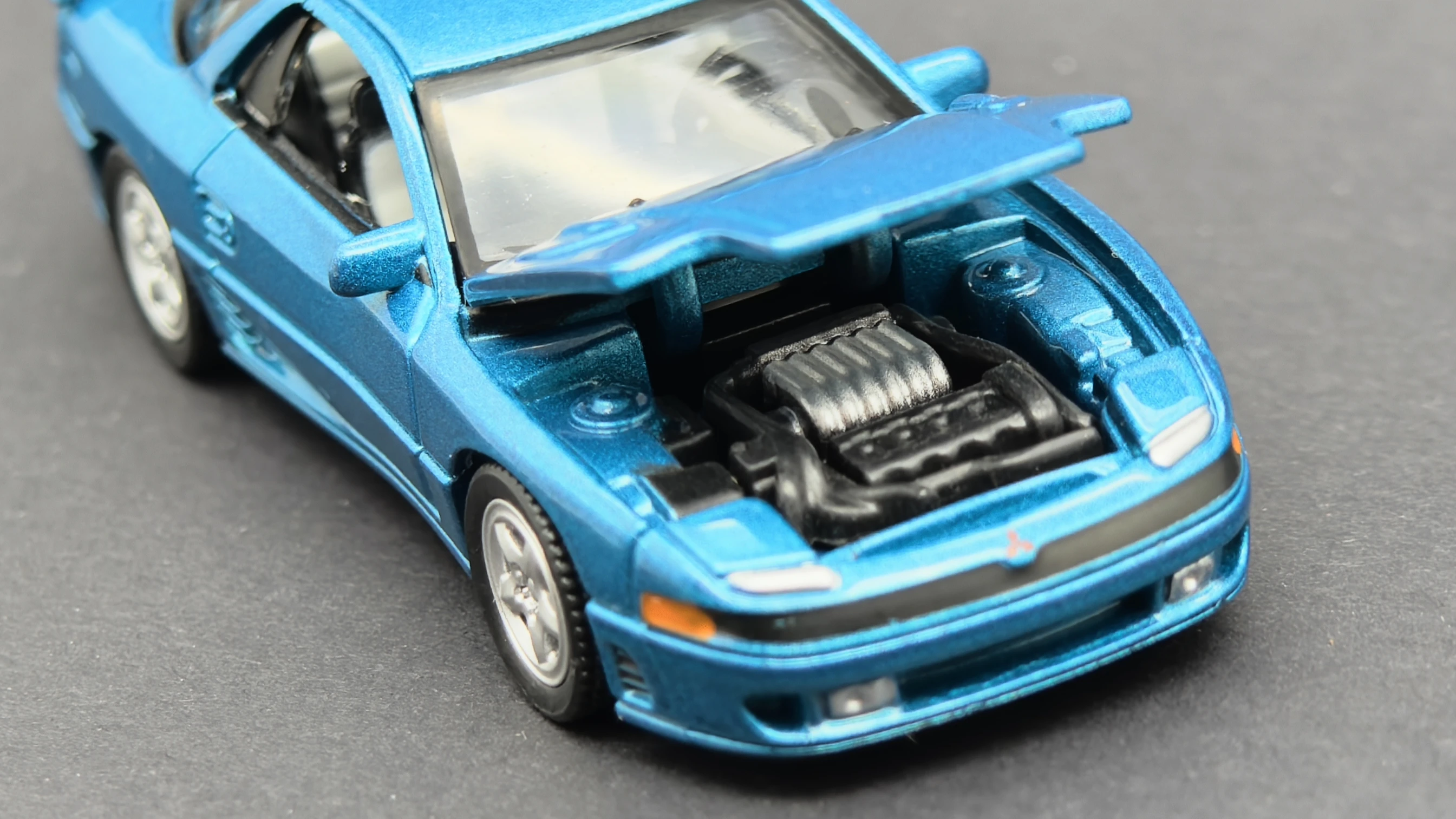 AUTO WORLD 1:64 1991 3000GT VR-4 diecast alloy car model