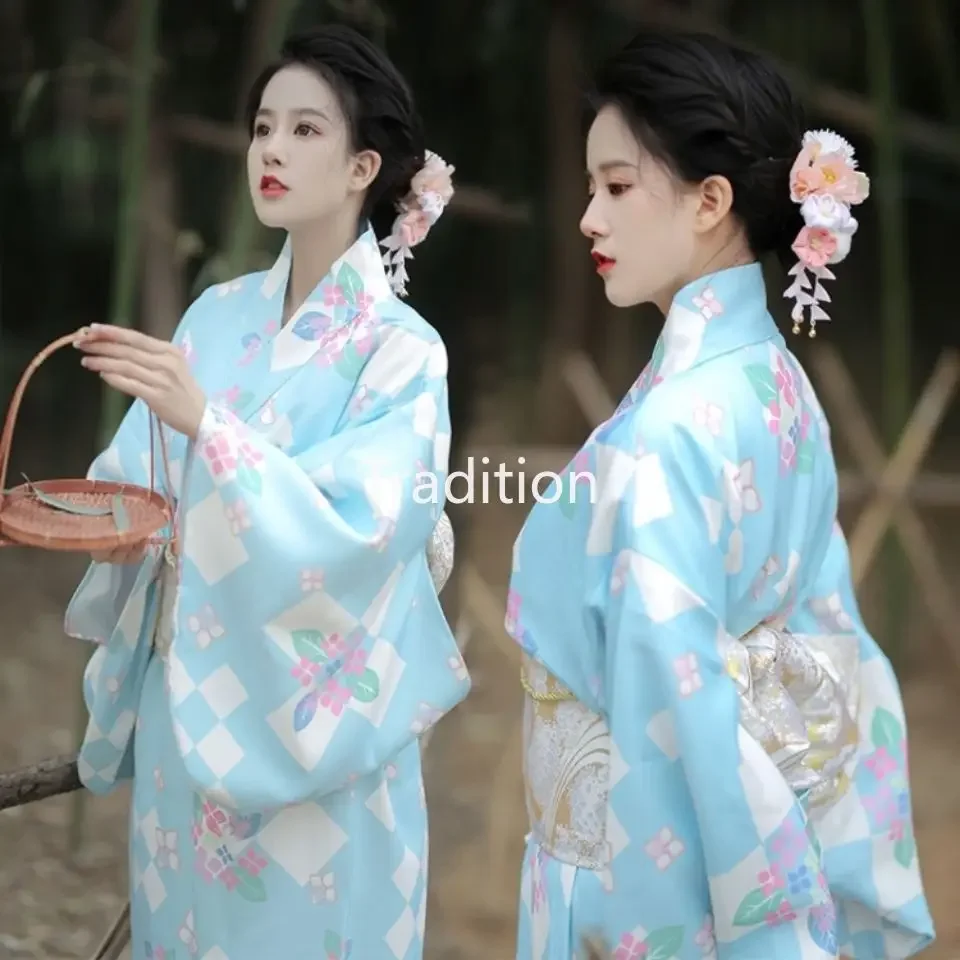 Kimono gaya Jepang gaun wanita biru gaun tradisional ditingkatkan Yukata musim panas segar elegan jubah foto kostum Cosplay Geisha