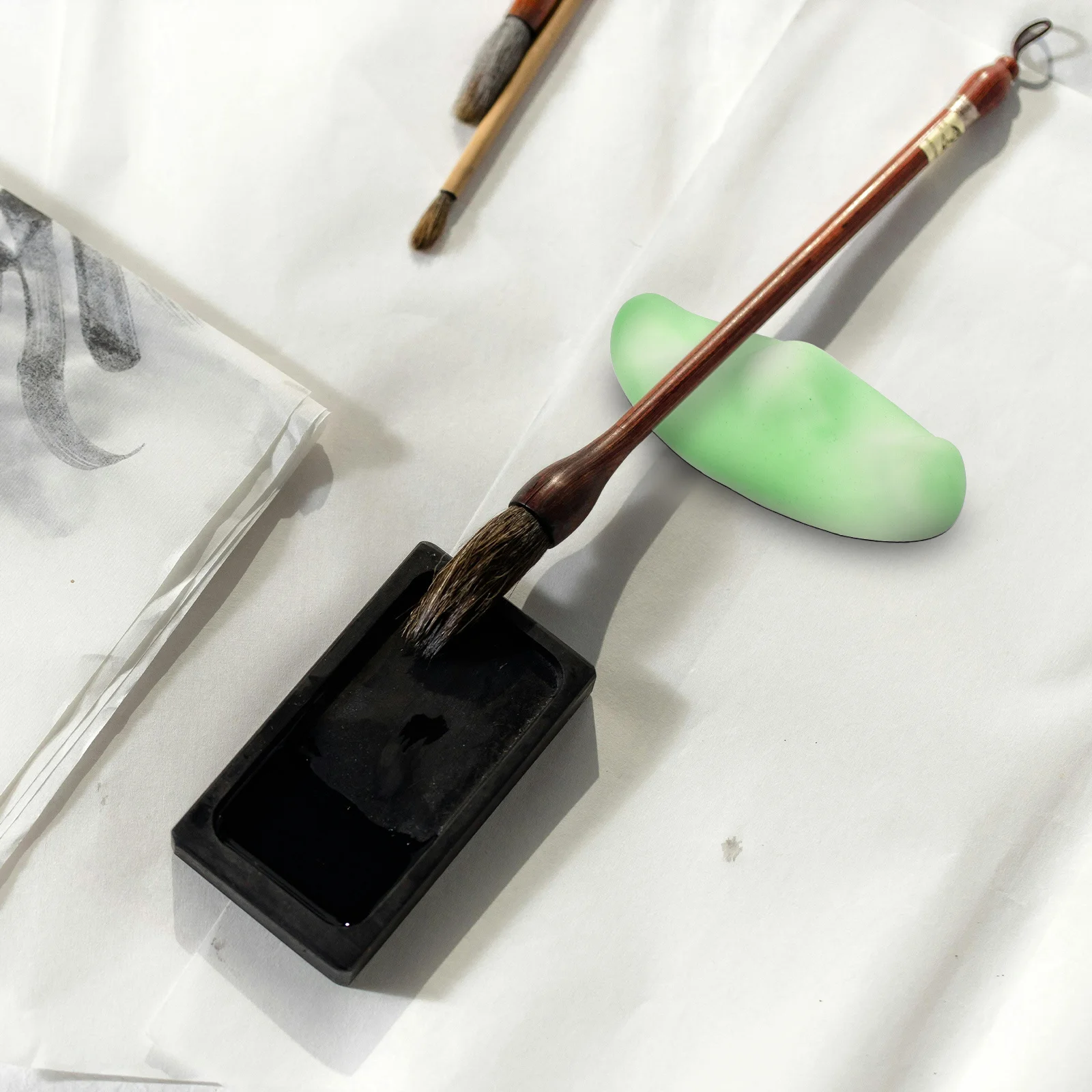 

Durable Glass Calligraphy Pen Holder Practical Painting Ink Brush Stand Brush Rest Desk Calligraphy Pen Holder