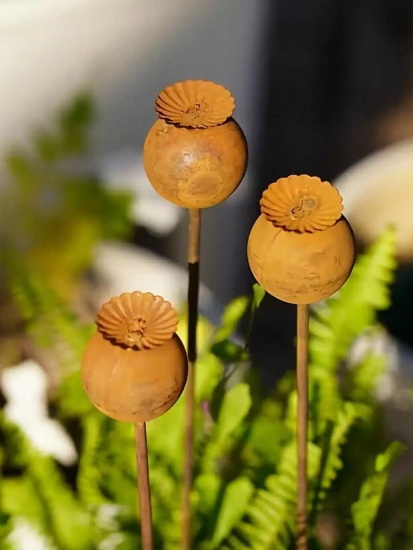 1/3pcs Rusted Poppy Garden Decor Stakes, Metal Yard Garden Ornaments and Gifts