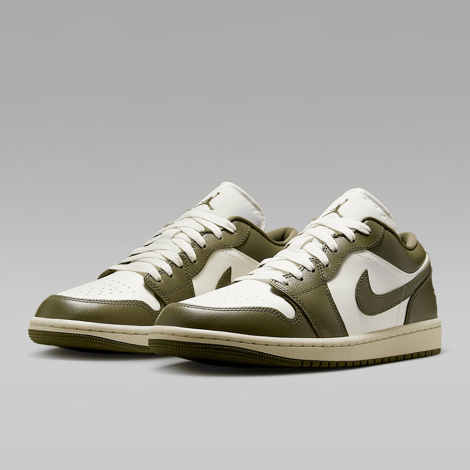 Women'S Shoes Nike Jordan - ไนกี้ของแท้ AIR JORDAN 1 รองเท้าบาสเก็ตบอลทรงเตี้ยสำหรับผู้หญิง DC0774-122
