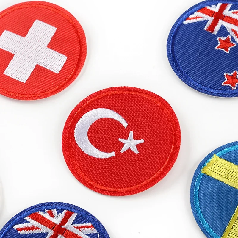 Mały rozmiar Okrągła naszywka z flagą Naprasowanka Baner kraju Włochy Emblemat tarczy Francja Malta Odznaka ze złotą krawędzią Puerto Rico Aplikacje z flagą — zdjęcie 4