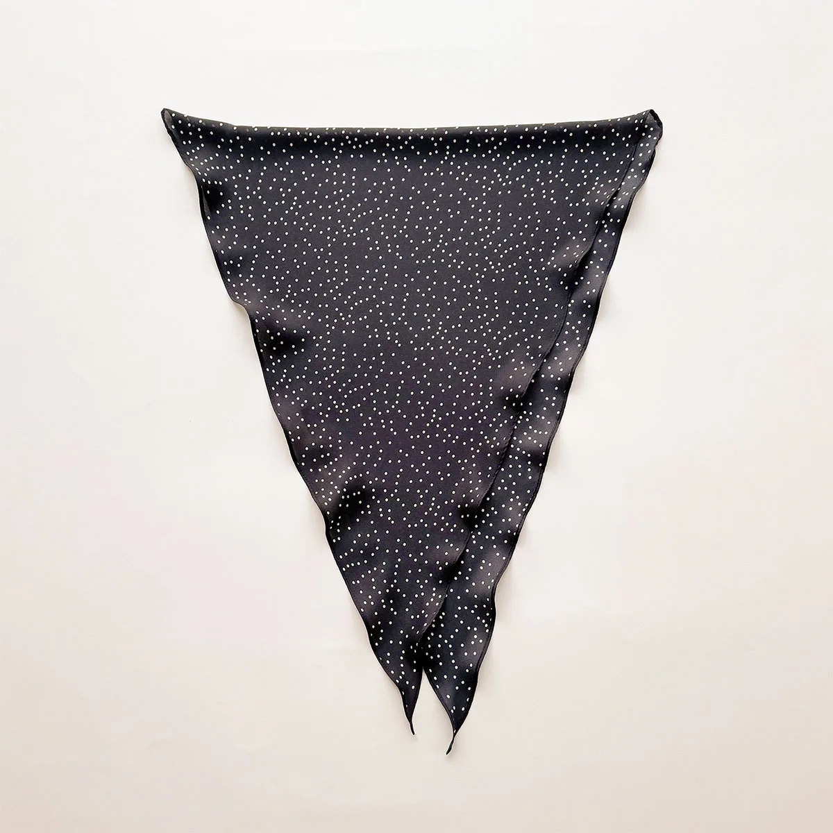 

2026 New French Retro Rhombus Scarf Simple Dot Print Silk Scarf for Women Decorative Neck Wrap Bandana Neckerchief Shawl Bufanda