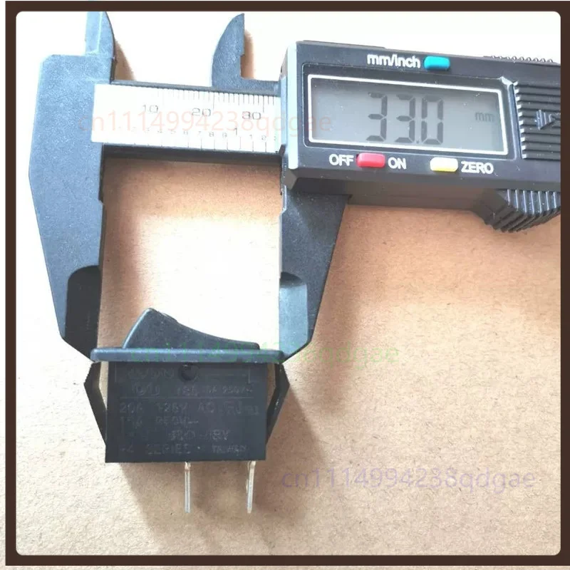 1PCS For LIGHT Taiwan R4 Rocker Switch 2Pin 2Position 15A250V Power Toggle Switch 33*15MM