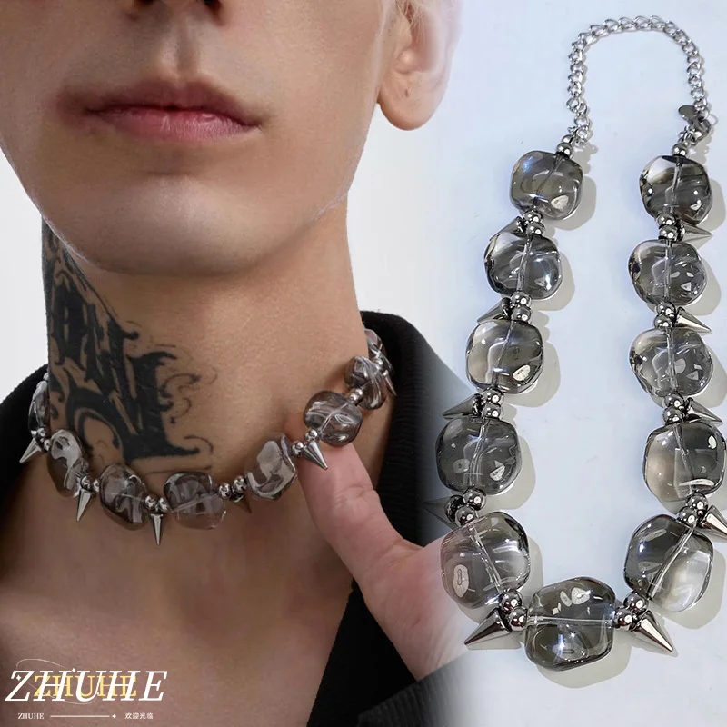 ZHUHE O colar de cristal com rebite no estilo neo-gótico é um acessório de joias para homens e mulheres e um presente de festa