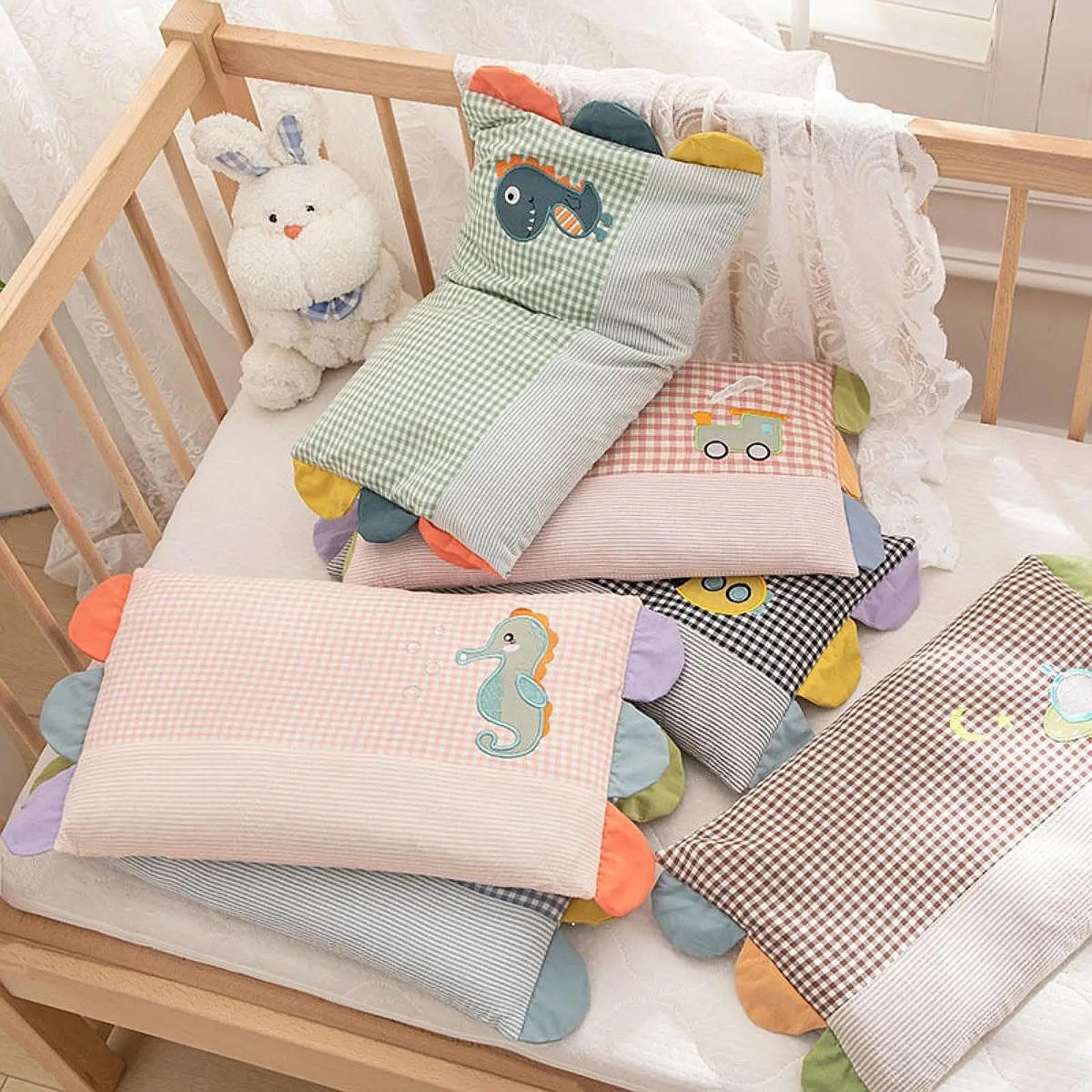 وسادة رأس الطفل خفيفة الوزن بسحاب لوازم كرتونية سهلة التنظيف، وسادة مريحة ولطيفة ومريحة لحديثي الولادة