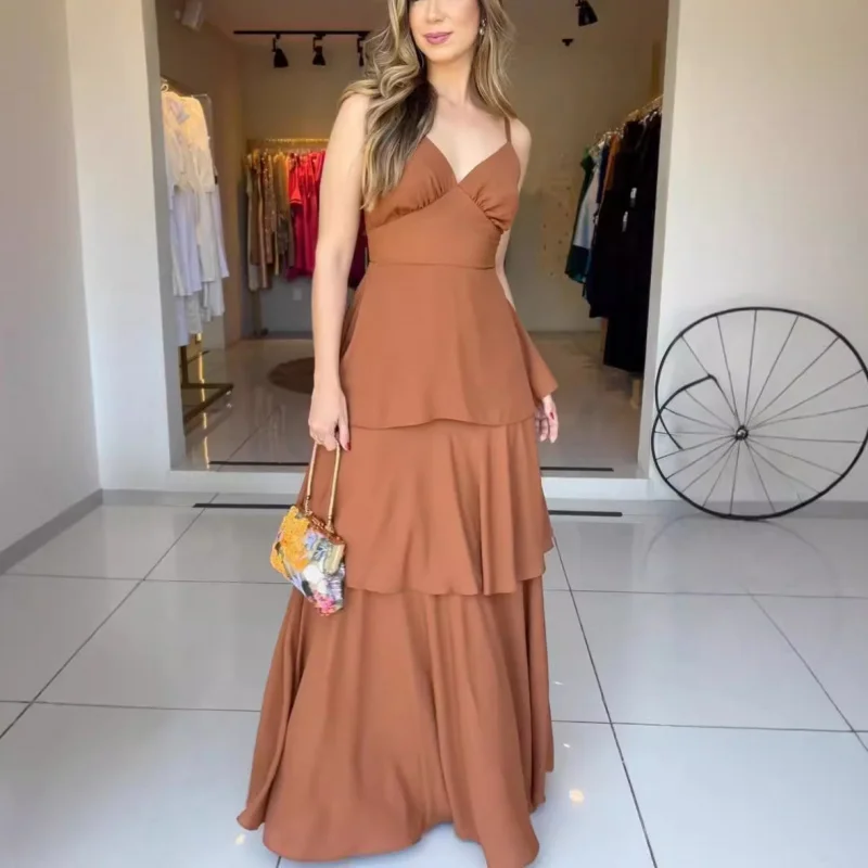 

2025Sexy женское новое стильное платье с глубоким вырезом и однотонным многослойным подолом