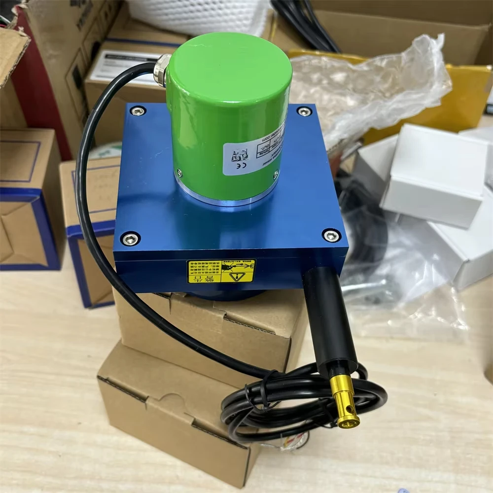 Hot Selling High-quality Products  0-10V Output Draw Wire Displacement Sensor 4000mm 24VDC CWP-M4000V