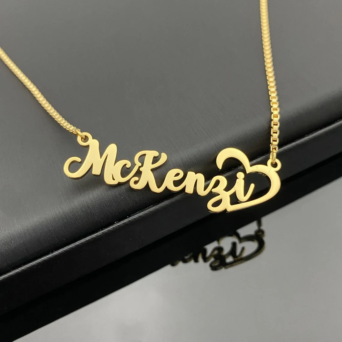 Custom Heart Name Necklace Women Love Jewelry Stainless Steel Box Chain Nameplate Pendant Necklace Valentine's Day Gift For Her