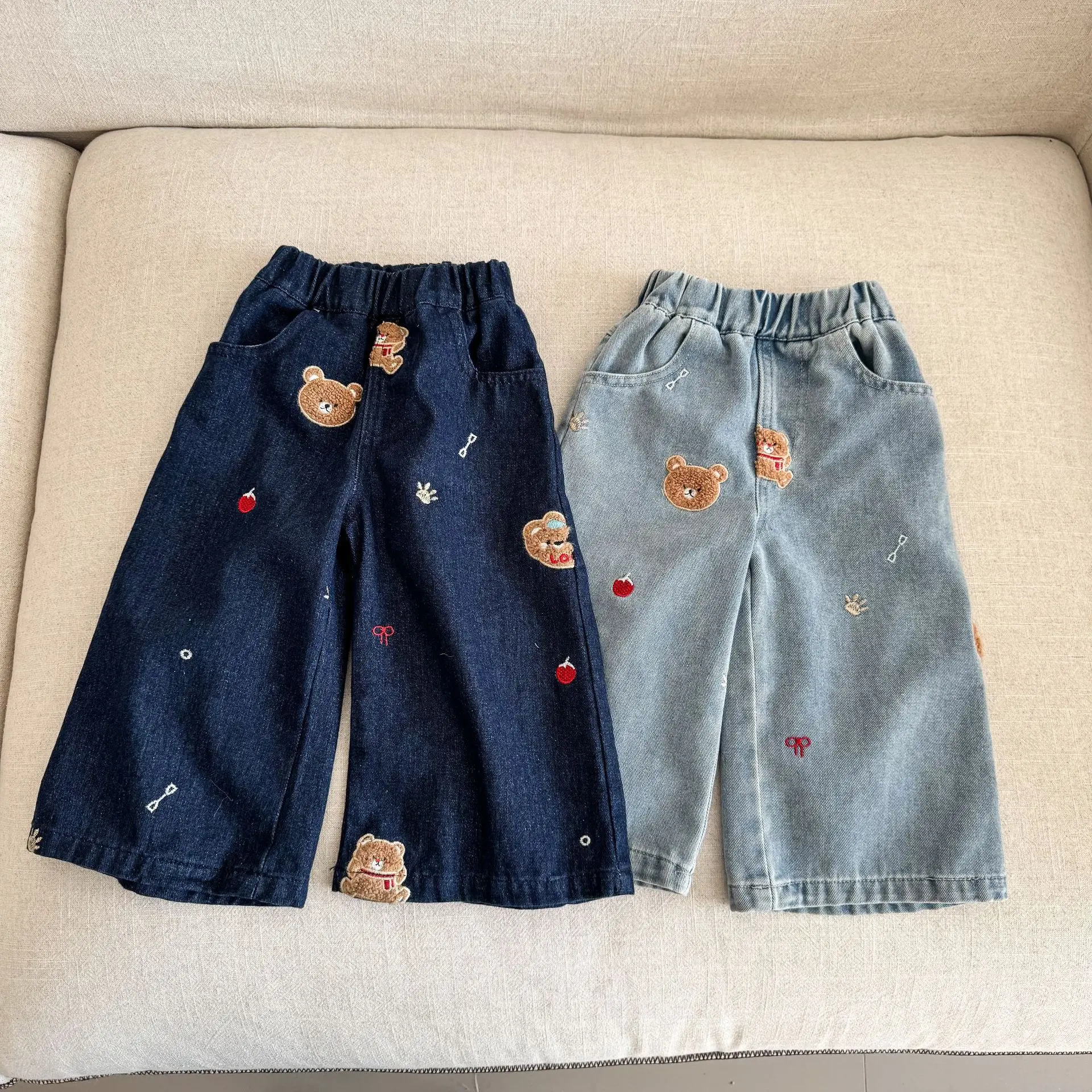 1435 Children's Wide-leg Jeans 2026 Spring and Autumn New Bear Embroidery Boy's Straight Pants Casual Girl's Denim Pants