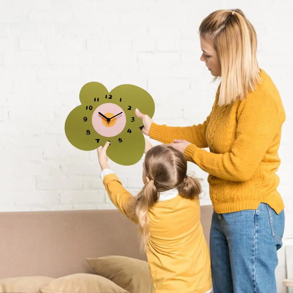 

Room Wall Clock Non Ticking Digital Clock Modern Green Flower Wall Clock Silent Non Ticking Analog Quartz Timepiece for Room