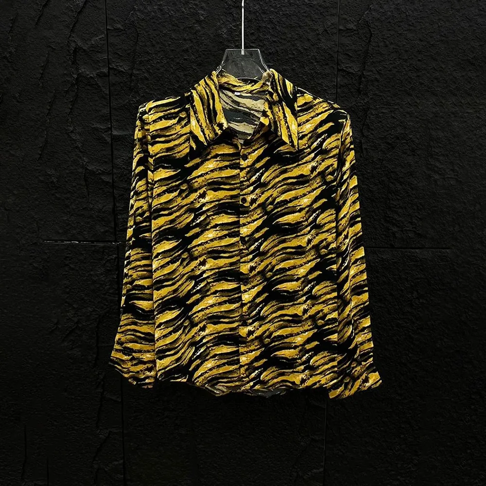 

Spring And Summer Thin Men's Zebra Stripes Contrast Color Long-Sleeved Shirt Retro Fashion Trend High Street Loose Niche Men Top