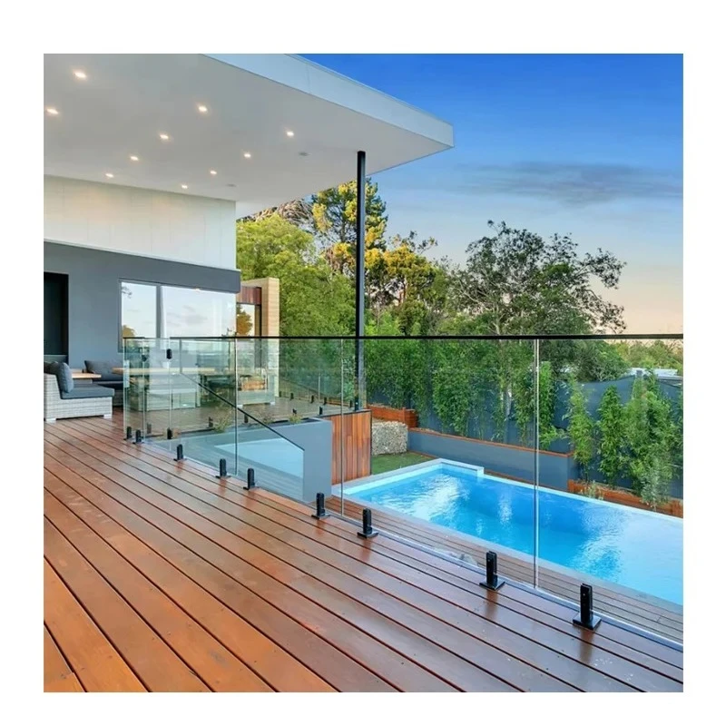 Low Maintenance 304/316 Stainless Steel Frameless Villa Outdoor Modern Design Tempered Glass Riser Staircase