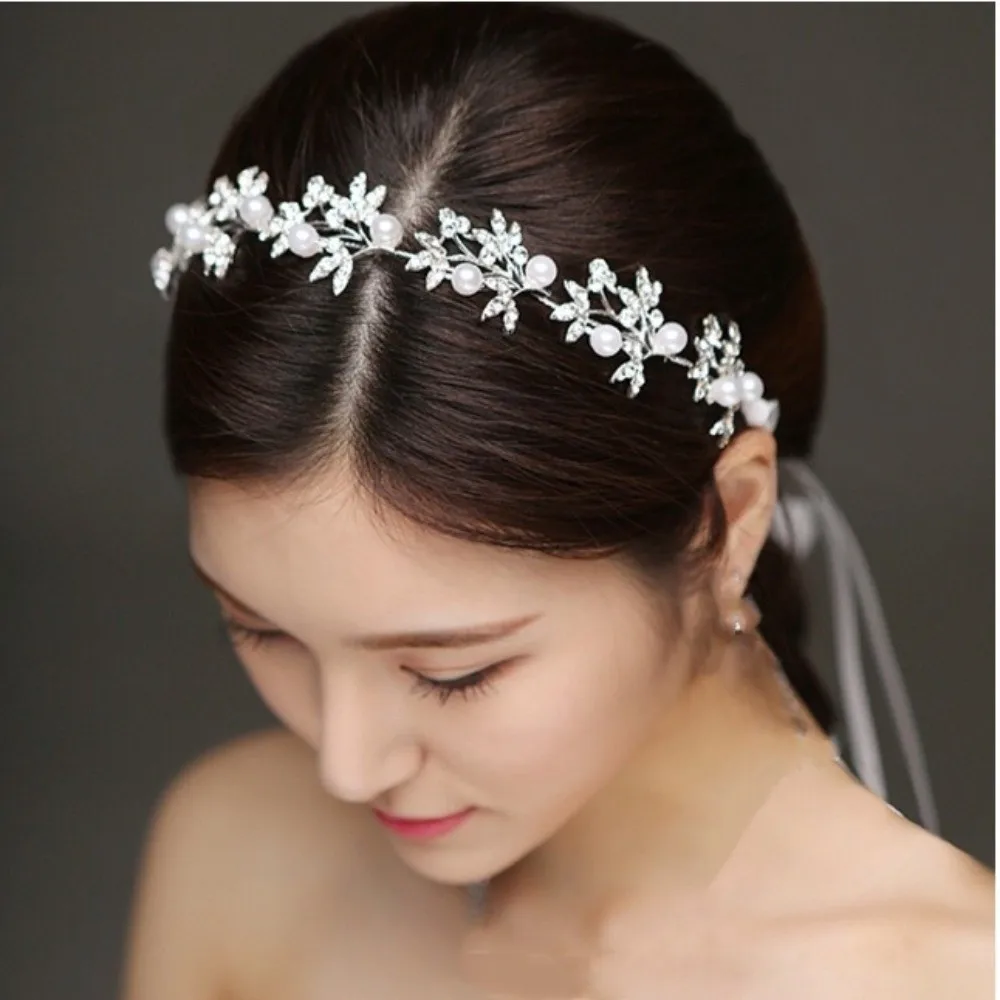 

Shiny Rhinestone Bride Headdress Flower Handmade Photography Headband Sparkling French Style Wedding Wreath Party