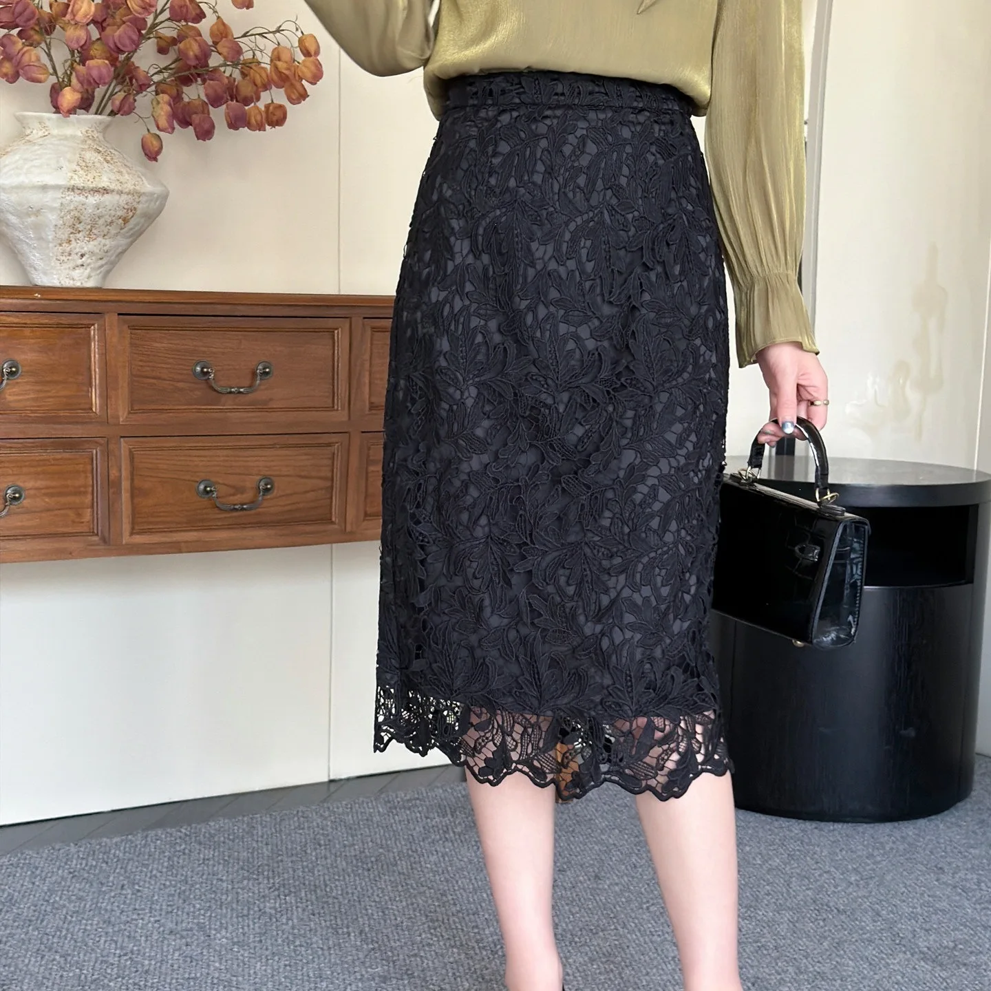 Black Lace A-Line Midi Skirt for Women Spring Autumn New Style Elegant Split Design Polyester Fabric H-Shape Fashionable Gown