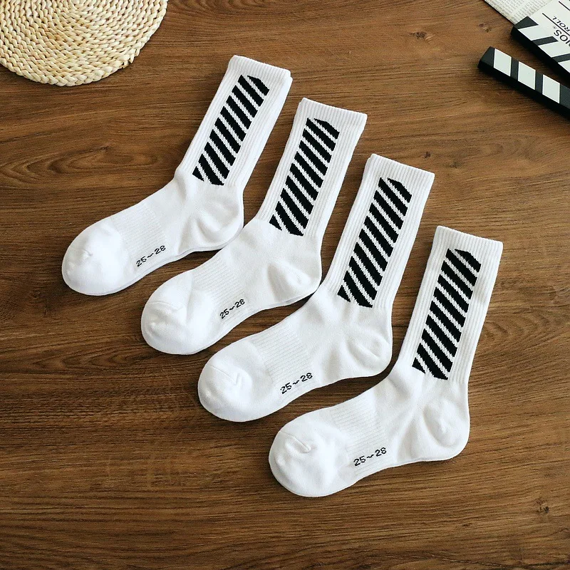 5 paia di calzini sportivi da uomo in cotone 100% strisce bianche nere traspiranti assorbenti del sudore calzini casual elastici caldi autunnali da donna