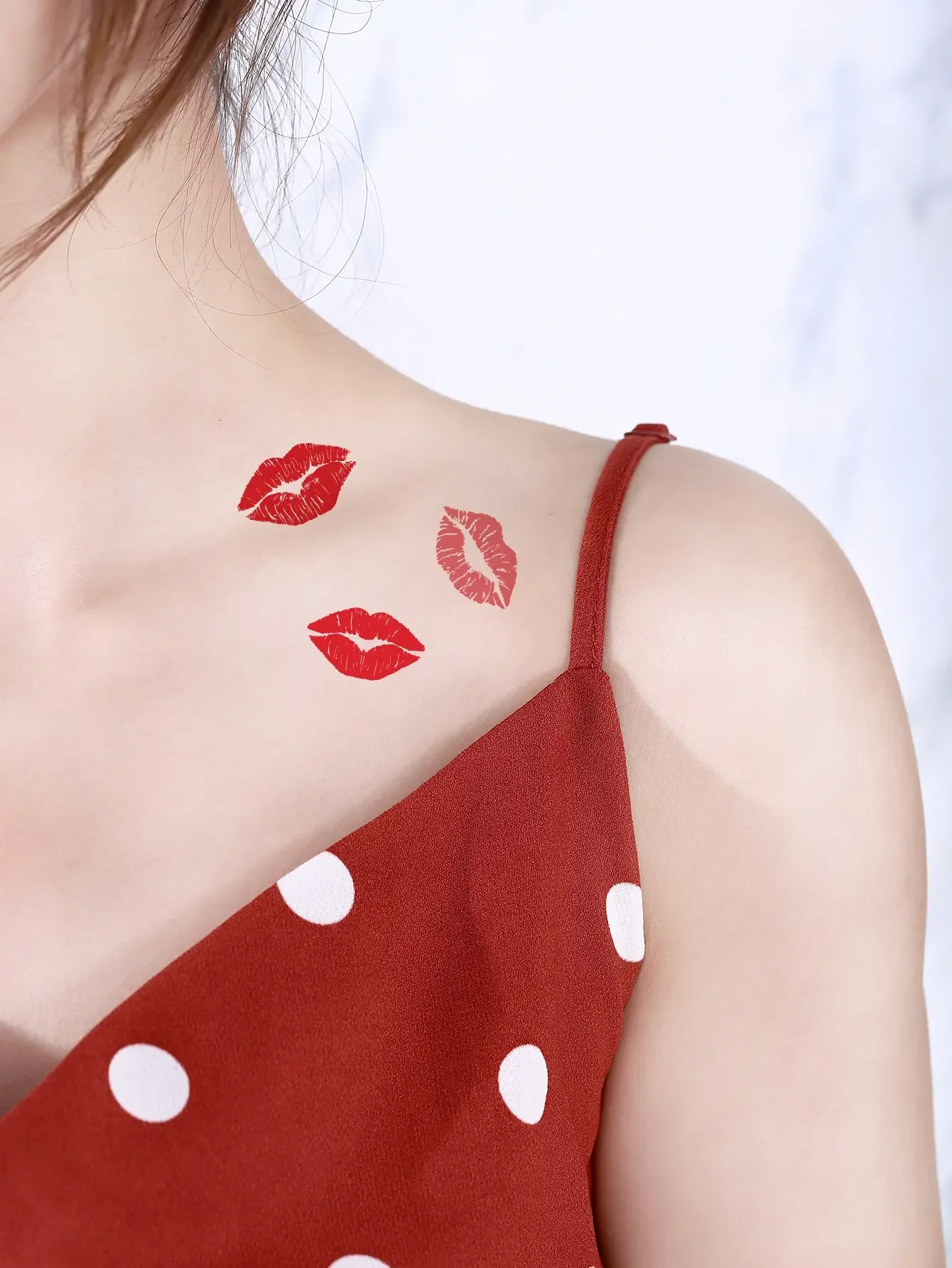 

emporary Tattoo Stickers for Men, Women & Girls | Beauty Mouth & Lip Pattern Tattoo Sticker – 1 Sheet