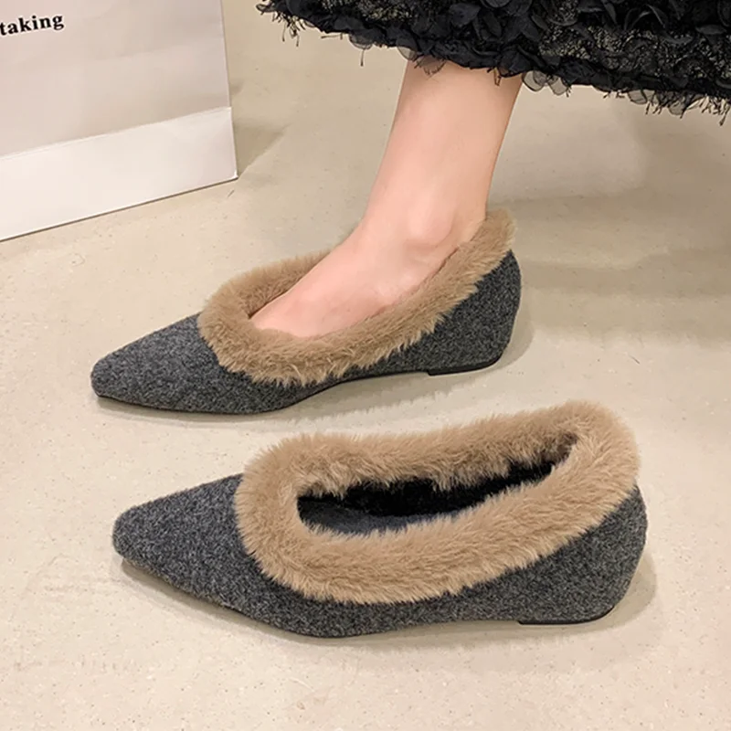 

Fur Women Cotton Shoes Pointed Toe Fashion Casual Loafers Shoes 2025 Winter New Snow Boots Cozy Short Plush Warm Mujer Zapatos