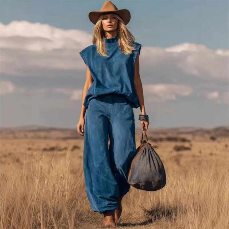 

Модный повседневный комплект из замшевой ткани: топ без рукавов с круглым вырезом и свободные брюки (2 предмета) – стильный уличный образ для отпуска 2026