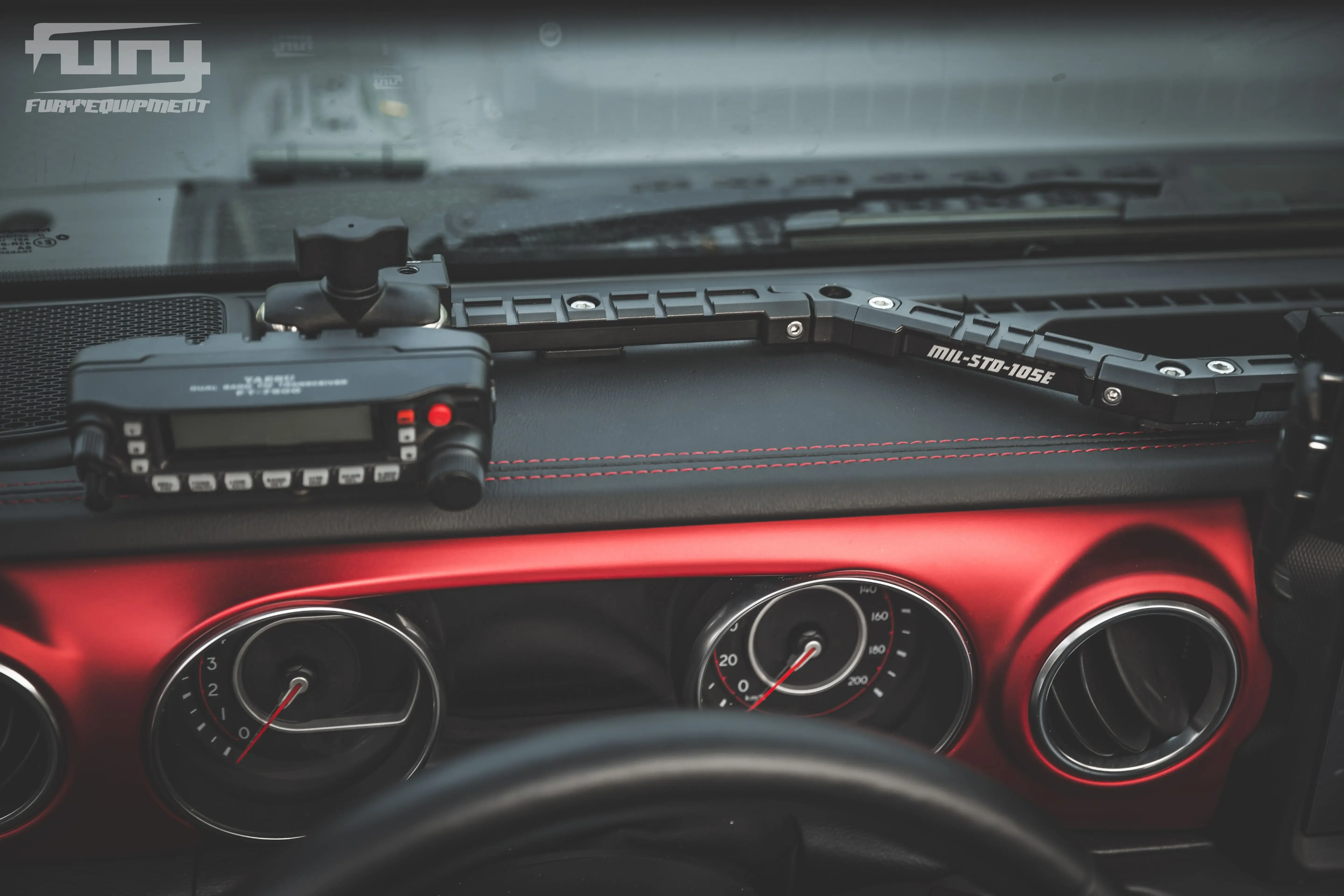 TLF  Fury 2018+ Accessories Aluminum Collection Version Central Control Guide Rail for wrangler JL