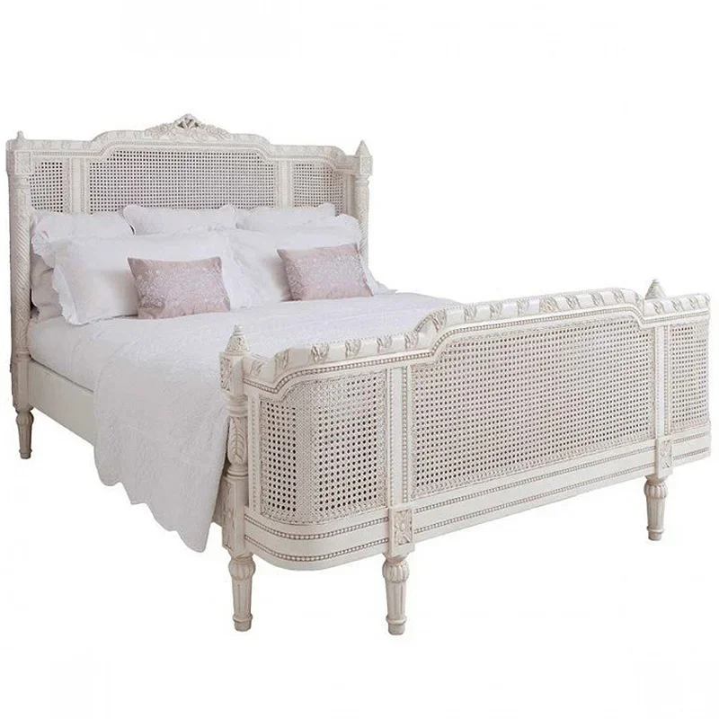 

French retro solid wood bed carved old rattan American country double Roman column full solid wood princess