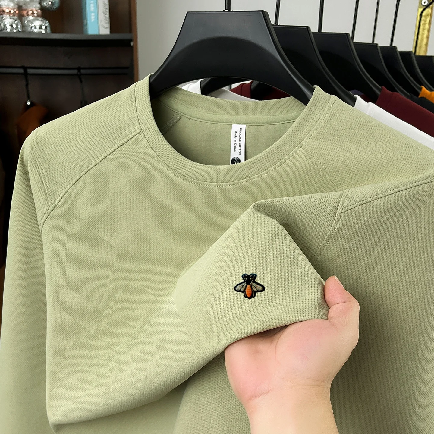 Light luxury men's long sleeve T-shirt fashion brand exquisite embroidered sweatshirt new high-end round neck casual pullover
