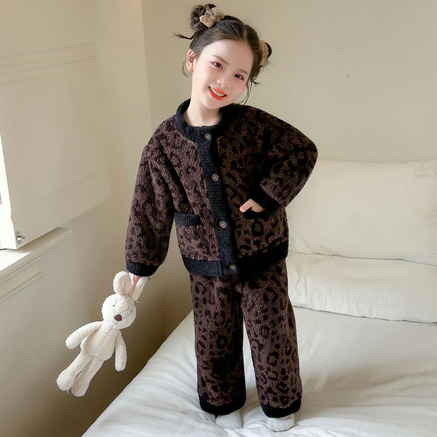 Girls Suit 2026 Autumn and Winter New Children's Clothing Korean Girl Baby Plus Velvet Warm Leopard Print Pajamas Two-piece Set