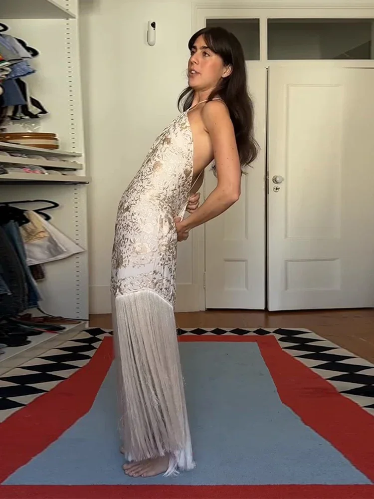 Długa Sukienka Damska z Frędzlami, Dekolt typu Halter, Bez Rękawów, Odkryte Plecy, Satynowa Sukienka na Ramiączkach, Szlafrok, Nowa Elegancka Sukienka na Imprezę, Lato 2025