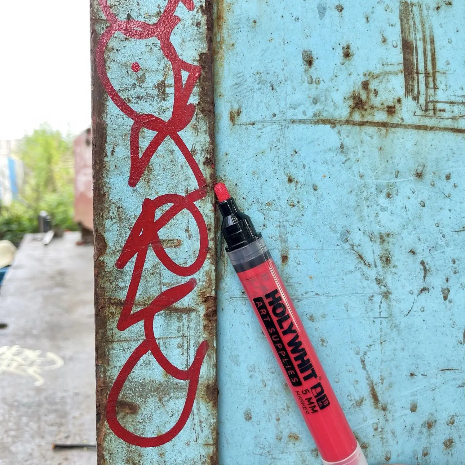 

1pcs 10ml Graffiti Flow Pen Paint Marker Signature Pen Highlighter 5MM Round Tip Oil Waterproof Quick Dry Tire Pen Art Supplies