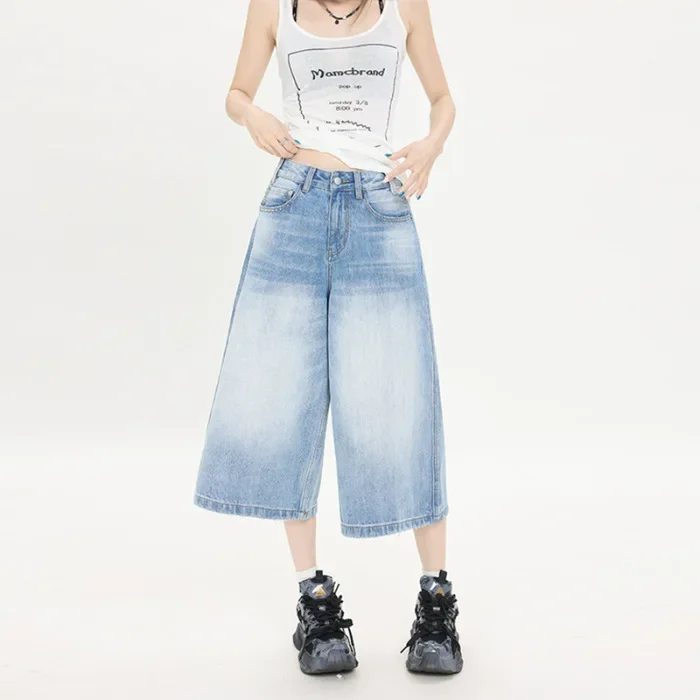 Pantaloncini di jeans a gamba larga a sette punti blu bambù americano. Le donne estive a vita alta mostrano pantaloni casual a tubo dritto sottili e tutti costruiscono