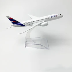 16CM Airplanes Latam Airlines B787 Metal Aircraft Kid Gift Plane Model Collectible Display