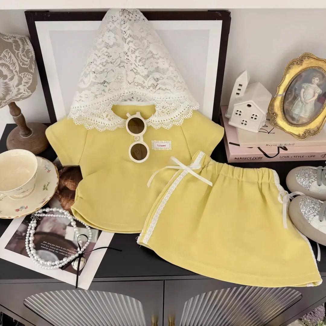 

Girls Yellow Summer Lace Hooded Short-Sleeved T-Shirt Set with Skirt Sweet Two-Piece Outfit for Kids