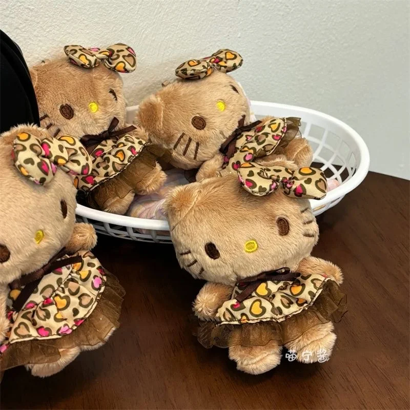 Sanrio 헬로 키티 브라운 레오파드 인쇄 레이스 스커트 봉제 인형 키 체인 소녀 가방 펜던트 지퍼 장식 어린이 장난감