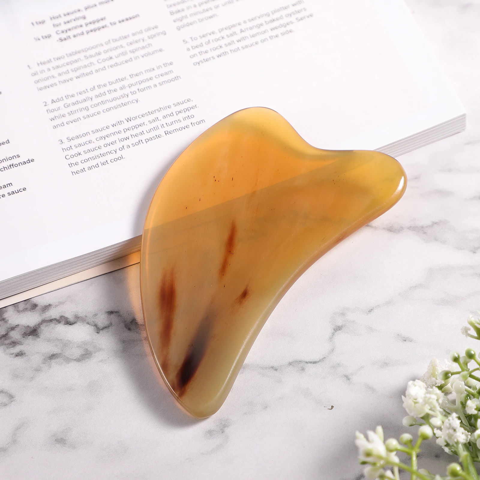 

Natural Ox Horn Gua Board Face Massage Tool Scraping Stone for Skin Tone Lymph Flow Anti-Aging Therapy Stone Skincare Tool