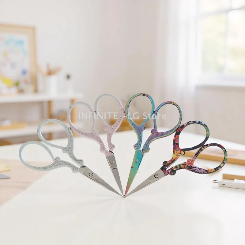 

Durable Embroidery Scissors Presented with Leather Sheath for Handwork and DIY Sewing Tool