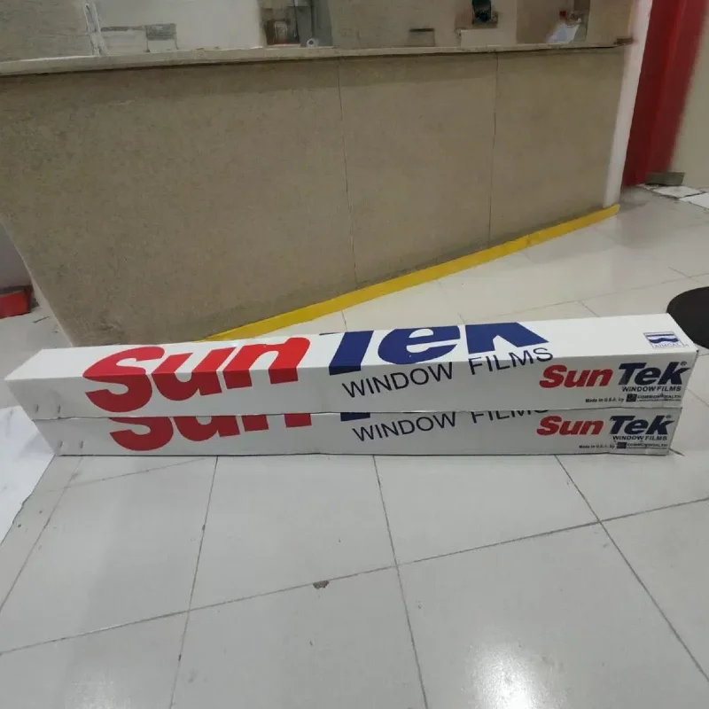 

Premium Suntek 70% VLT Auto Window Film Nano Carbon Window Tint Film High Clarity UV 99% IRR 40% Heat Rejection No Signal Block