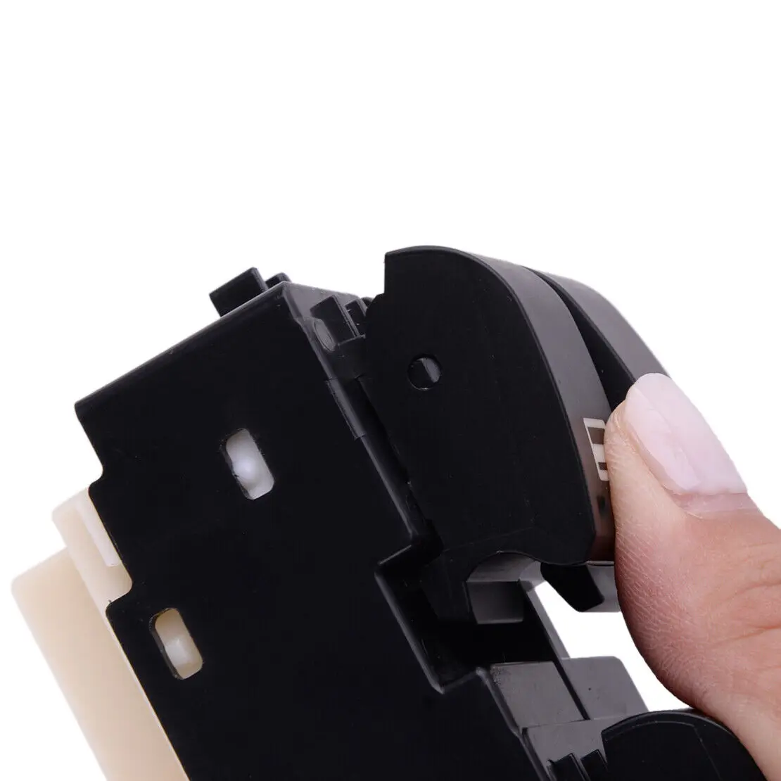 مفتاح نافذة الطاقة الرئيسي لسيارة Toyota Rush 2006 CBA-J200E 84820-B4010-