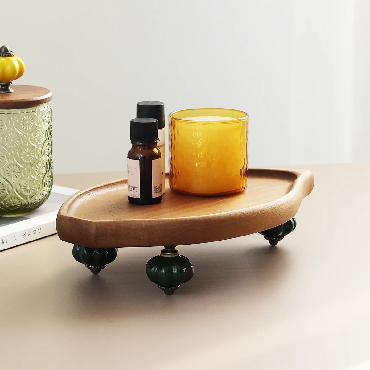 

American Vintage Wooden Storage Tray Tabletop Perfume Cosmetics Storage Tray Ceramic Spherical Shelf Countertop Decoration