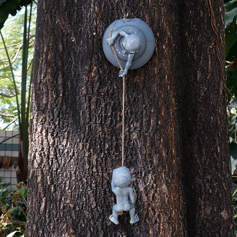 Outdoor Alien Tree Pendant Ornament Tree Decoration Garden Ornament Manufacturer