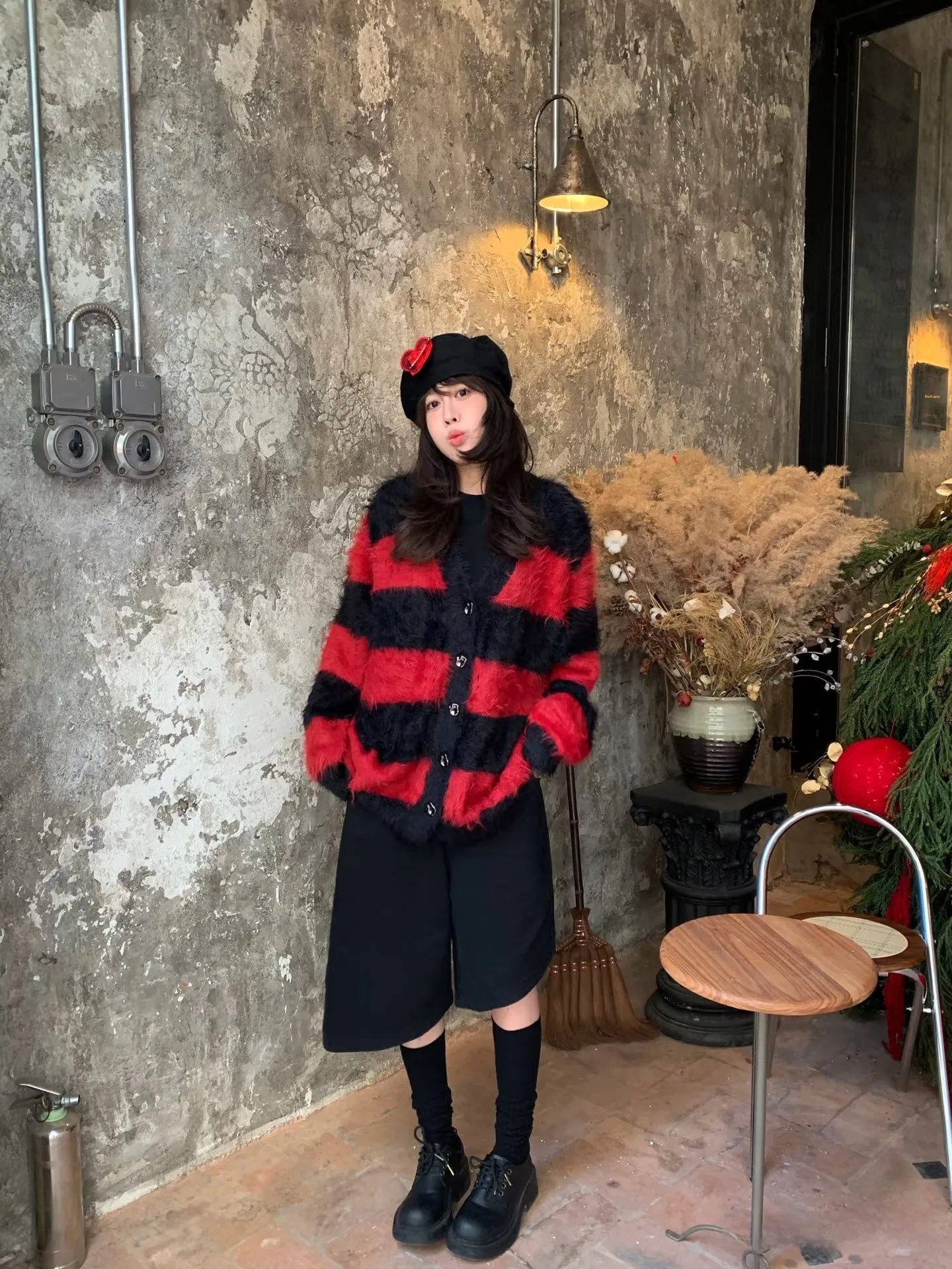 

Loose V-neck Woolen Sweater Coat Punk Style Striped Basic Male Female Universal Long Sleeve Middle Length Coat for Couples