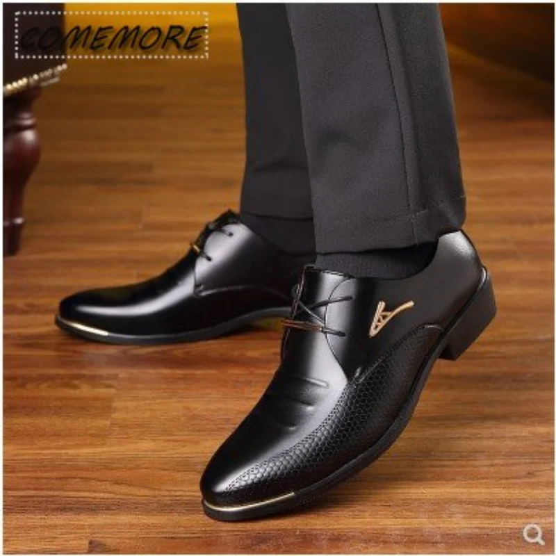 Classic Man Pointed Toe Dress Shoes Mens Patent Leather Black Wedding Shoes Oxford Formal Business Casual Shoes Big Size Fashion