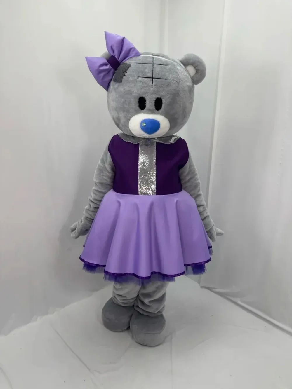 

Purple Dress Grey Bear Mascot Costume Adult Cartoon Character Doll Halloween Christmas Fancy Party Dress